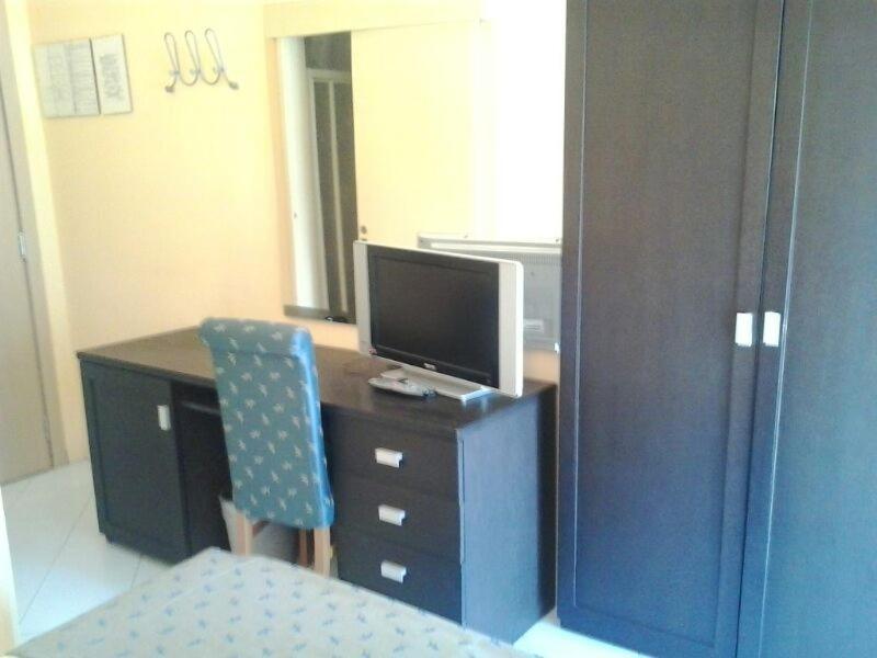 Hotel Corso Alaxi Hotels Аласио Стая снимка